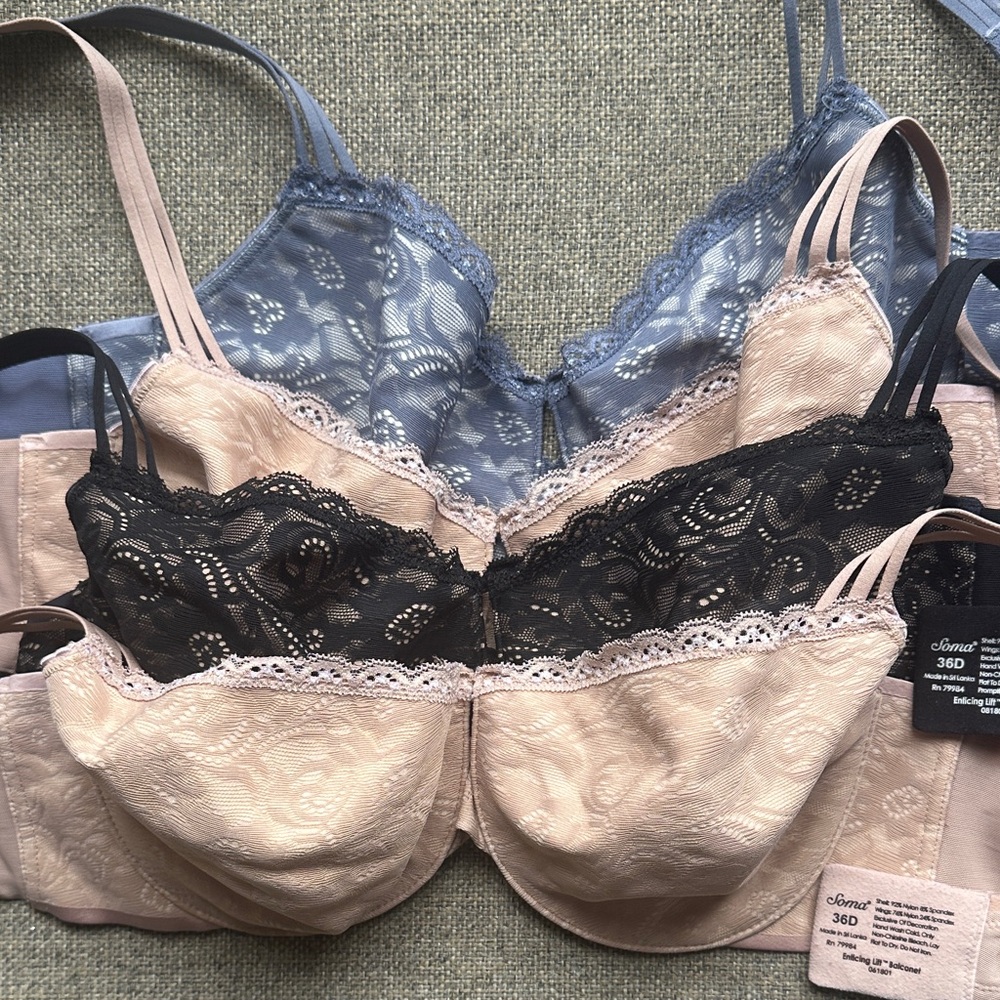 Soma Lace Bra Set - Black, Blue, Cream - Picture 3 of 6